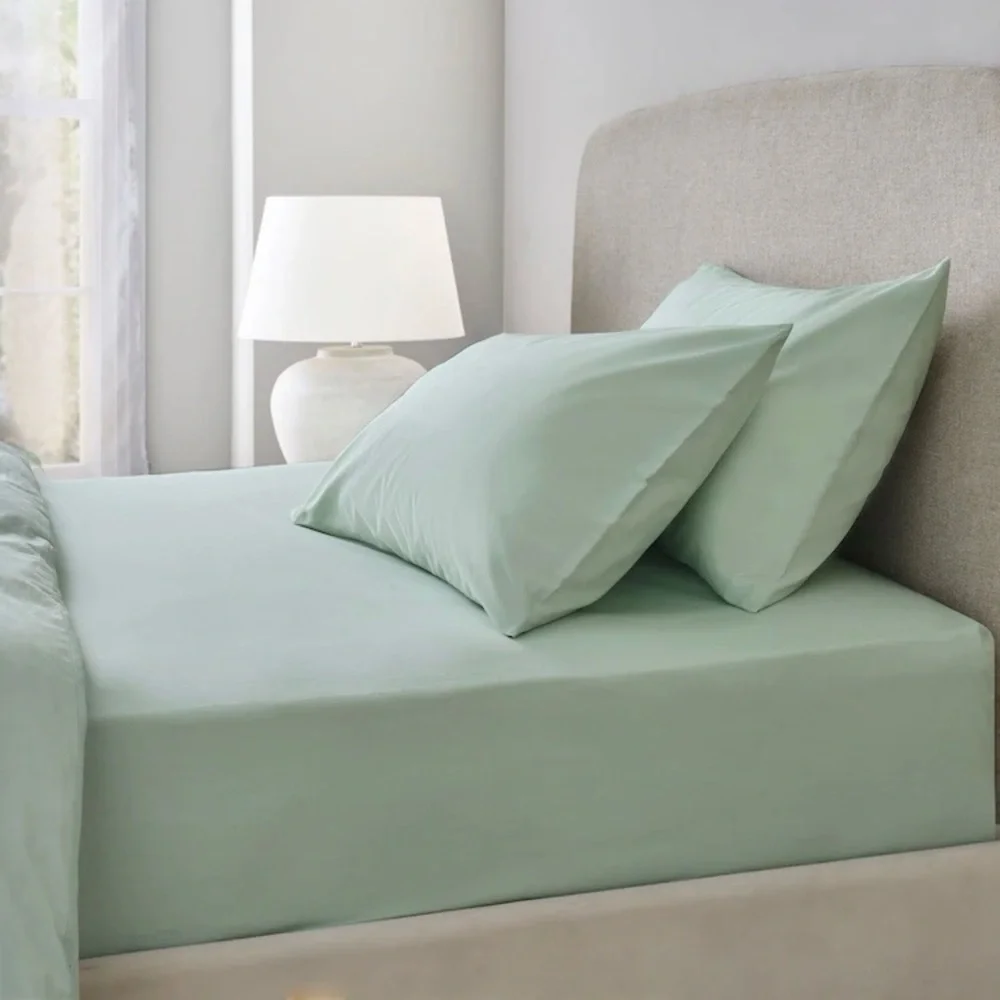 NWT Martex Queen Size Fitted Sheet